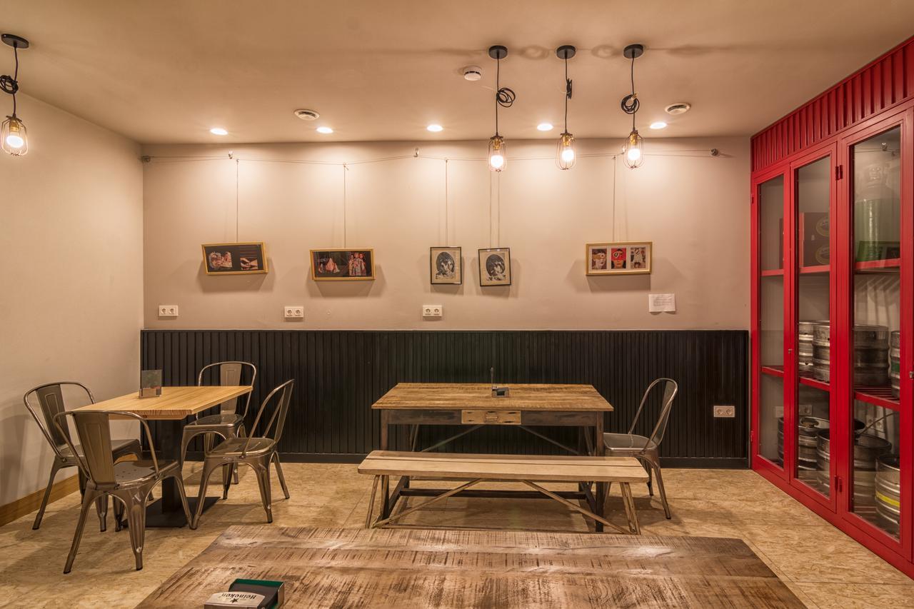 Egunon Bilbao Hostel Eksteriør billede