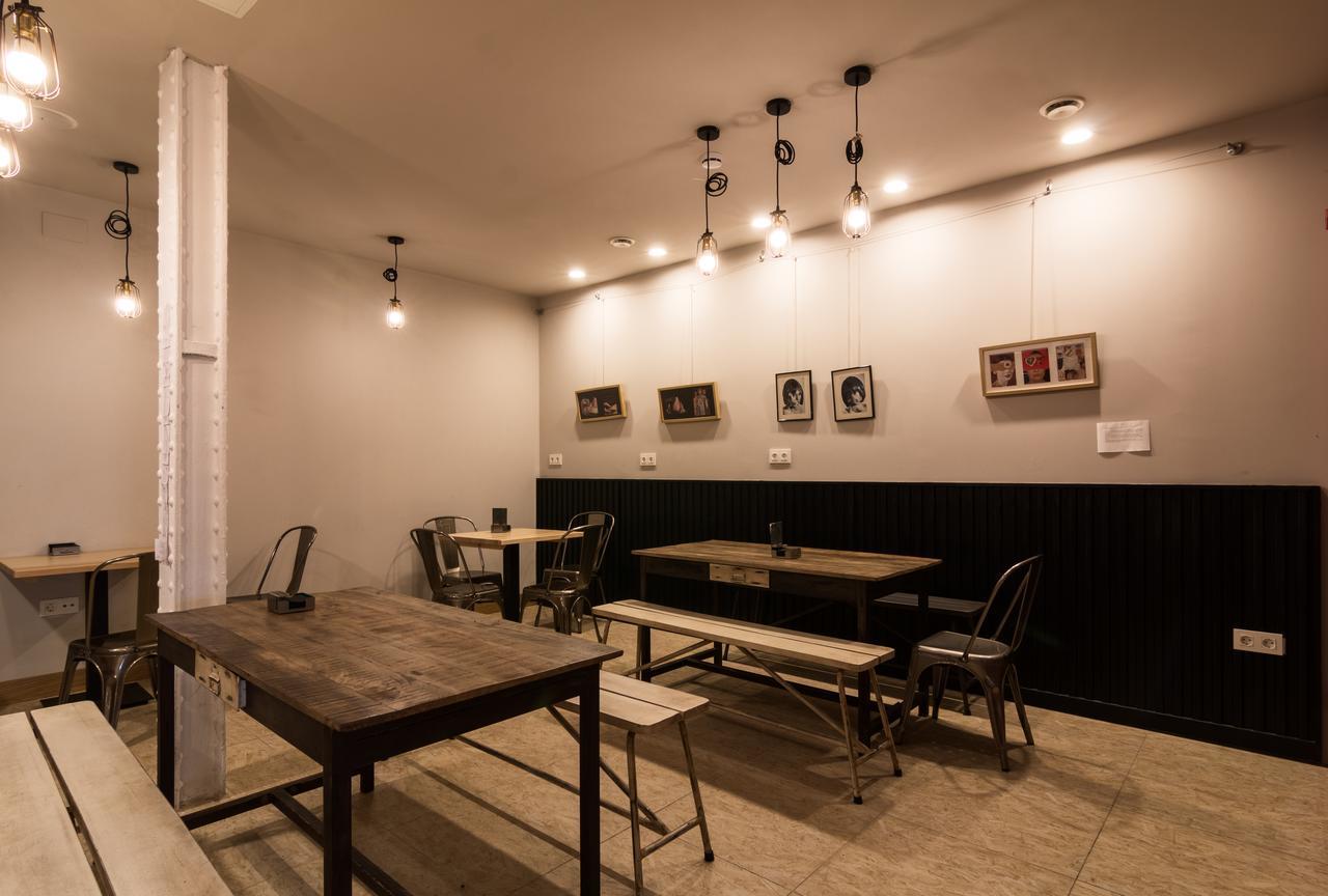 Egunon Bilbao Hostel Eksteriør billede