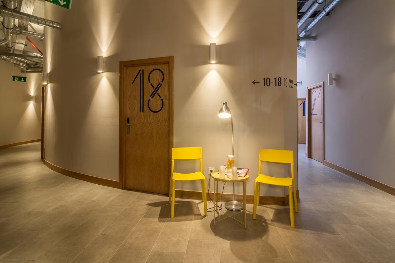 Egunon Bilbao Hostel Eksteriør billede