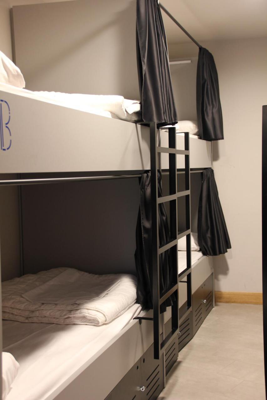 Egunon Bilbao Hostel Eksteriør billede